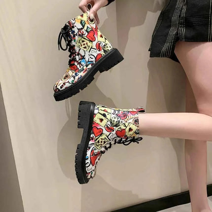 Graffiti Print Combat Boots : Colorful Street Art Design, , ["Classy Ballet Flats","Ship From Overseas"], ꫀꪶꫀᧁꪖꪀᥴꫀ꠸ᠻꪗ..
