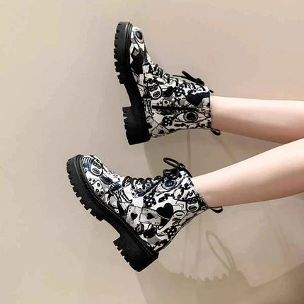 Graffiti Print Combat Boots : Colorful Street Art Design, , ["Classy Ballet Flats","Ship From Overseas"], ꫀꪶꫀᧁꪖꪀᥴꫀ꠸ᠻꪗ..